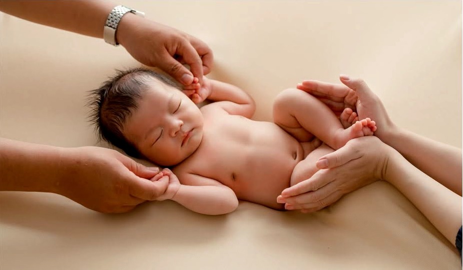 Newborn Will House Studio